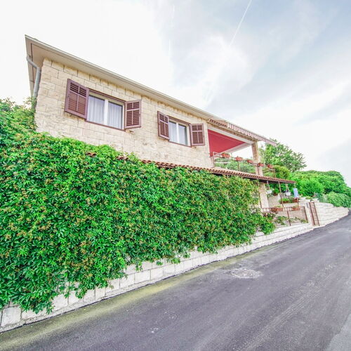 Apartmanok Parkolóhellyel Splitska, Brac - 2857 Splitska  3