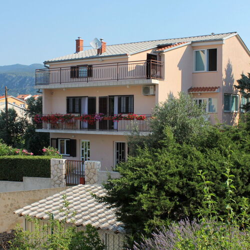 Apartmanok Parkolóhellyel Novi Vinodolski - 5587  4