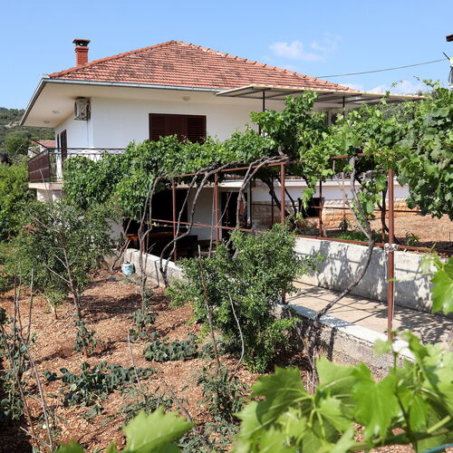 Apartmanok Parkolóhellyel Vinisce, Trogir - 4276 Vinišće  2