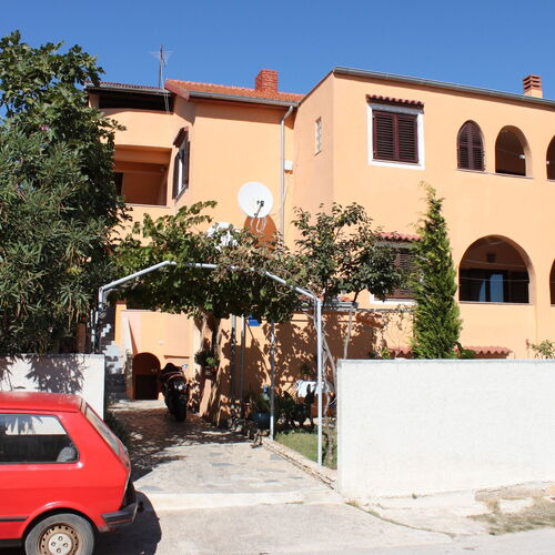 Apartmanok Parkolóhellyel Medulin - 7208  2