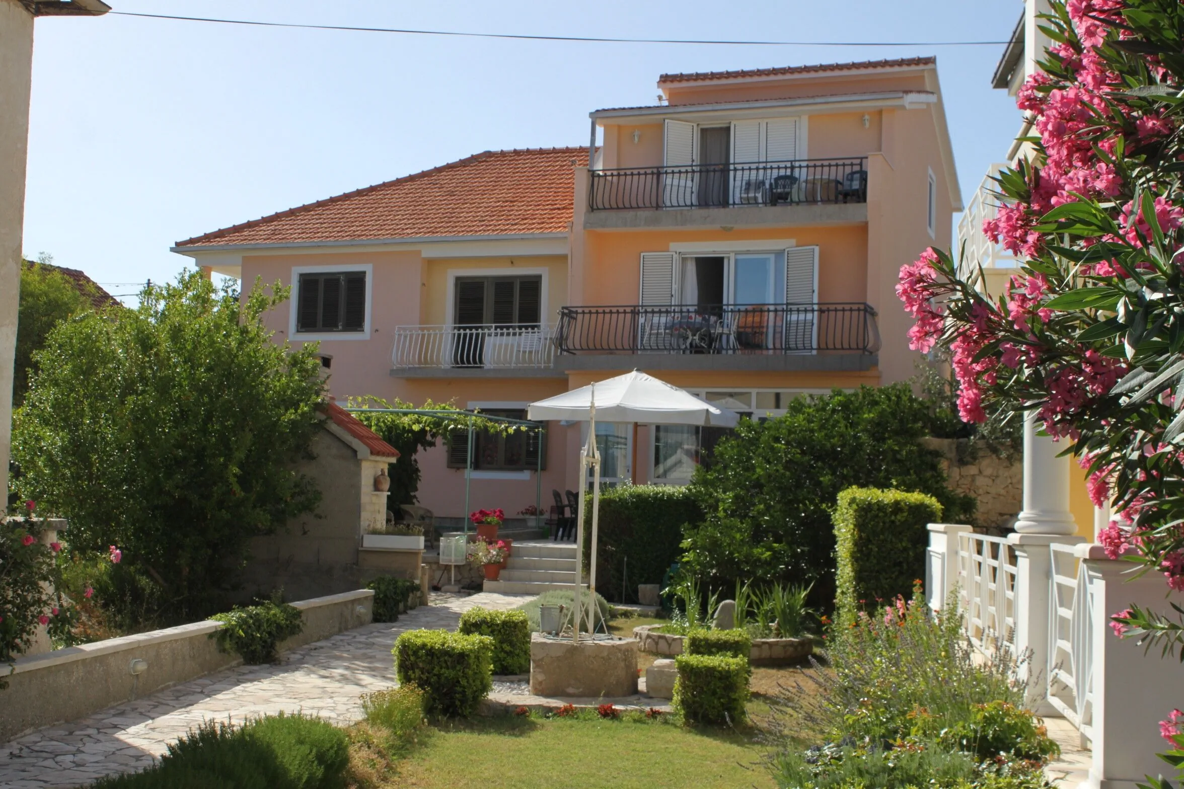 Rooms By The Sea Pašman - 8223