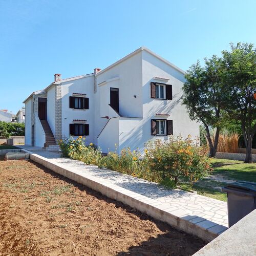 Apartmanok Parkolóhellyel Pag - 11358