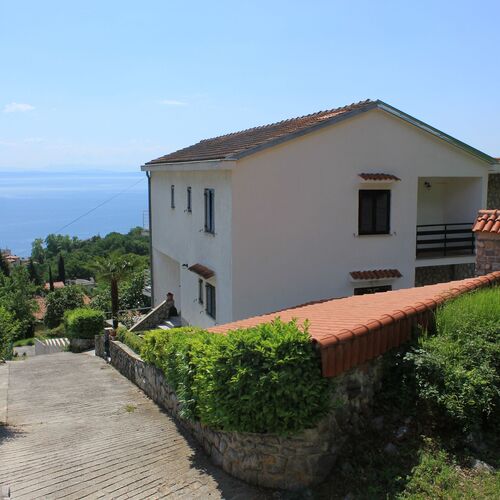 Apartmanok Parkolóhellyel Lovran, Opátia - Opatija - 2357 Lovran  2