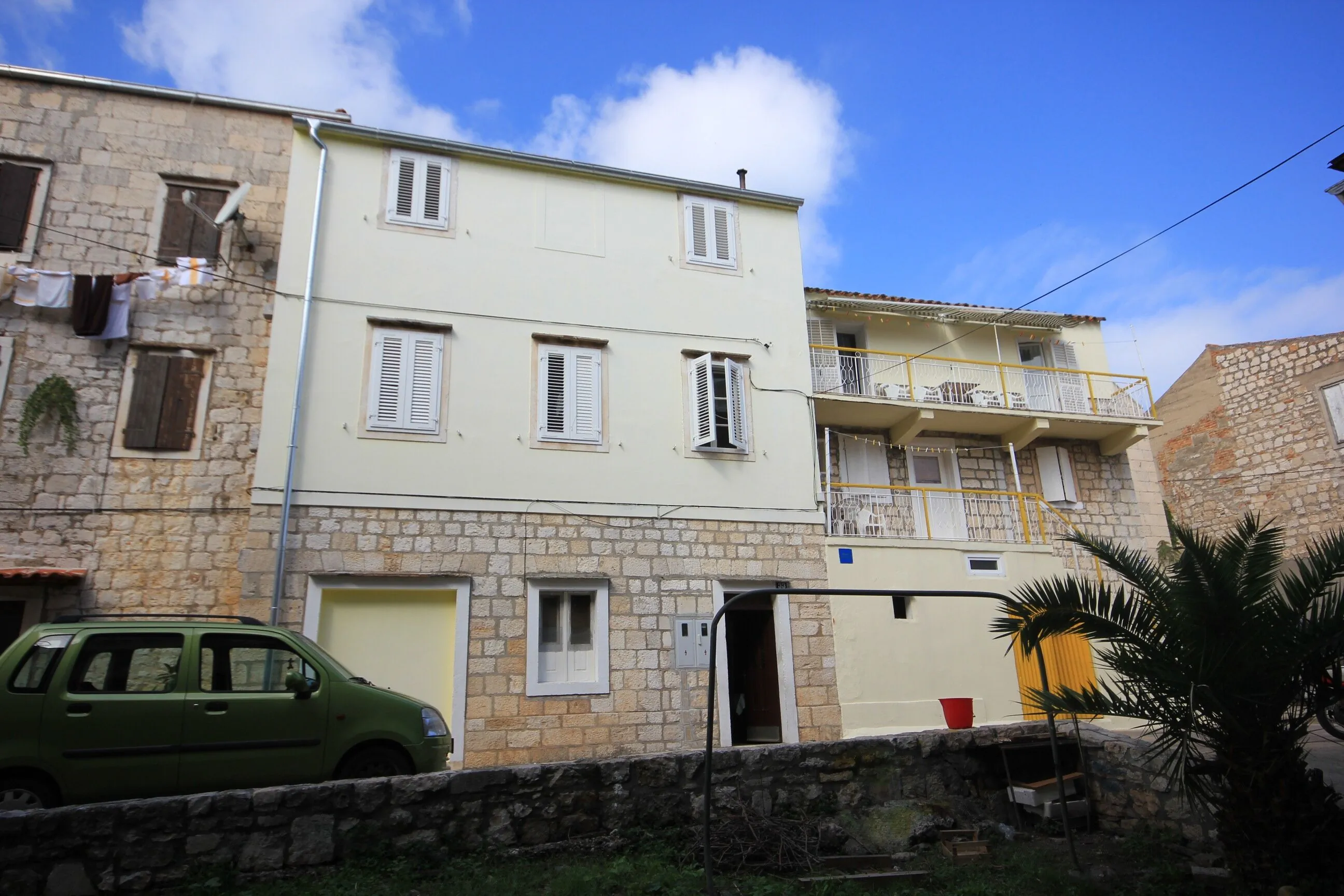 Apartmanok A Tenger Mellett Vis - 2477