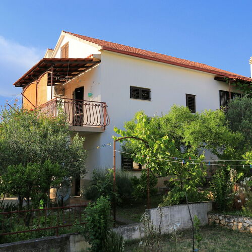 Apartmanok Parkolóhellyel Okrug Gornji, Ciovo - 1107 Okrug Gornji  4