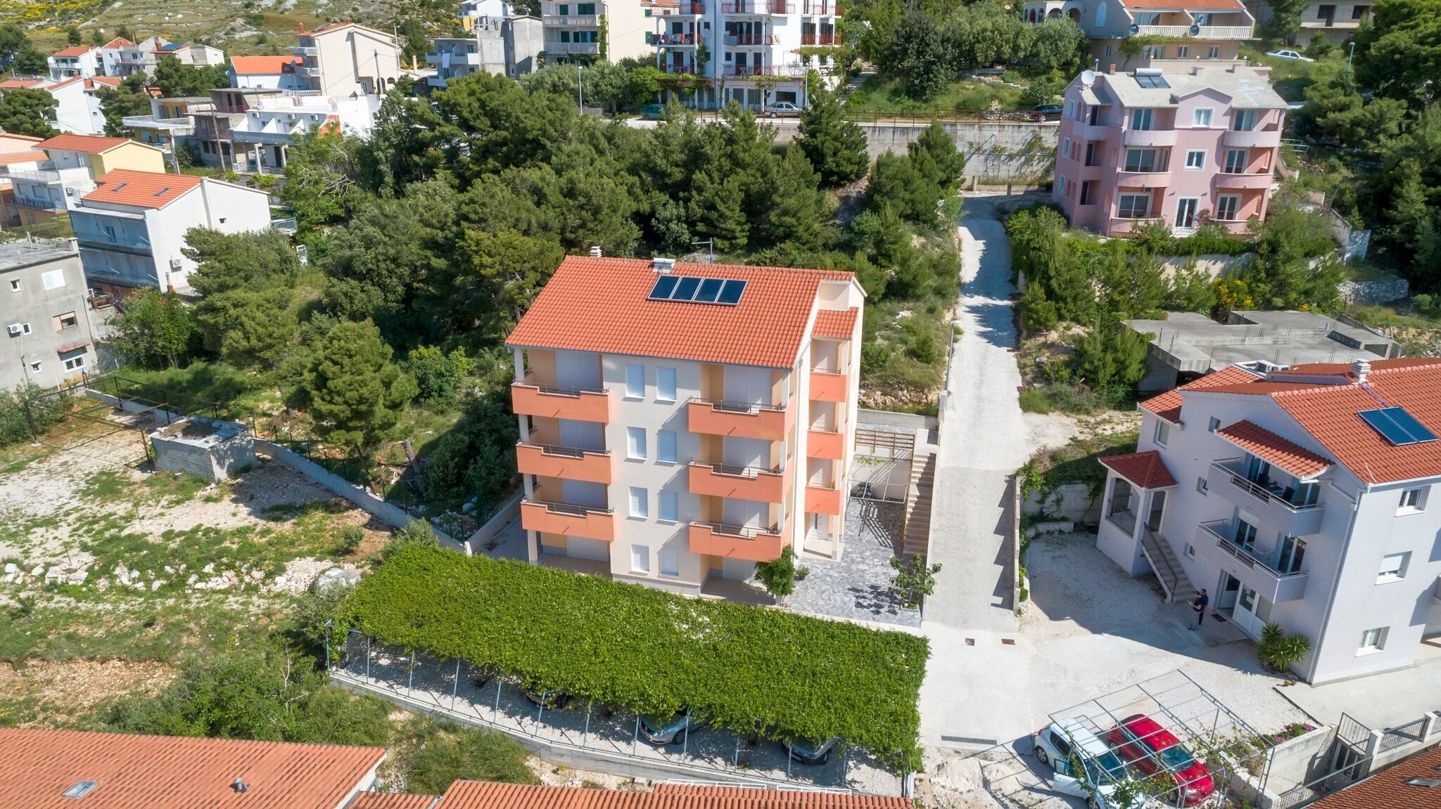 Apartmanok Parkolóhellyel Duce, Omis - 9437 Duće