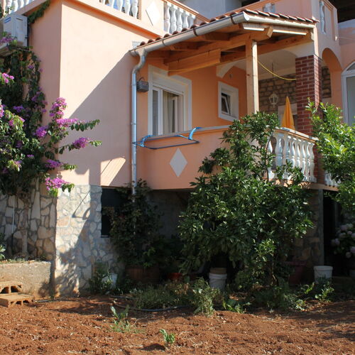 Apartmanok Parkolóhellyel Sali, Dugi Otok - 8153 Sali  3