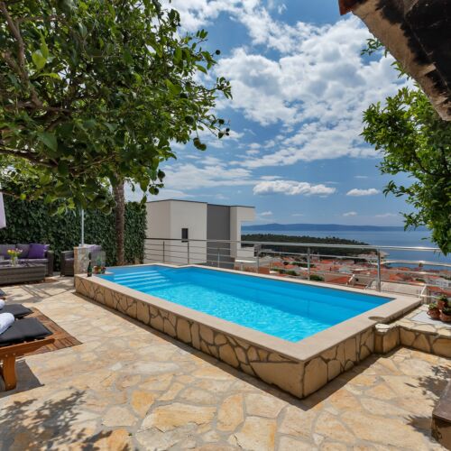 Apartmanok és Szobák Medencével Makarska - 6643  3