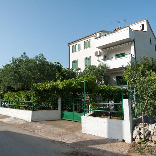 Apartmanok A Tenger Mellett Turanj, Biograd - 6445 Turanj  2