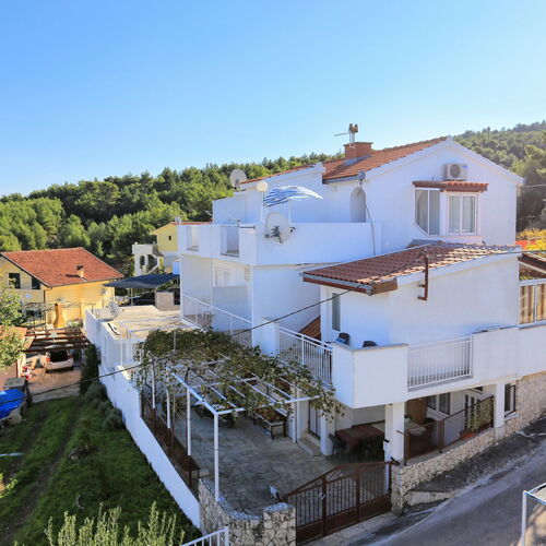 Apartmanok Parkolóhellyel Slatine, Ciovo - 2030 Slatine  4