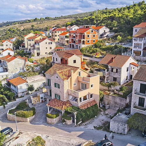 Apartmanok Parkolóhellyel Postira, Brac - 2913 Postira  2