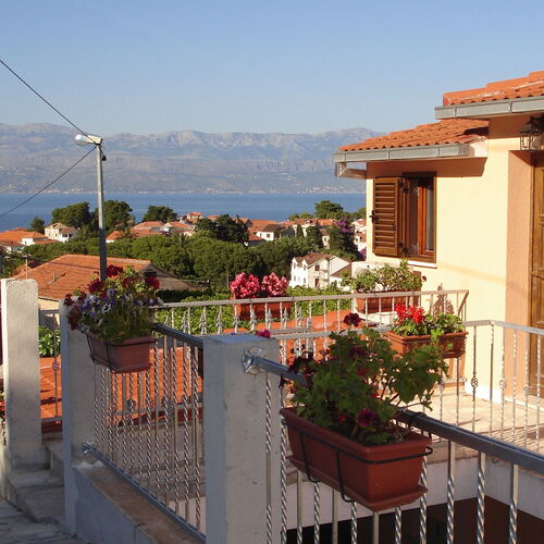 Apartmanok Parkolóhellyel Sutivan, Brac - 745 Sutivan  2