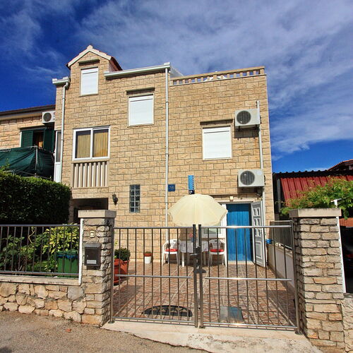 Apartmanok Internet Hozzáféréssel Supetar, Brac - 5665 Supetar  4