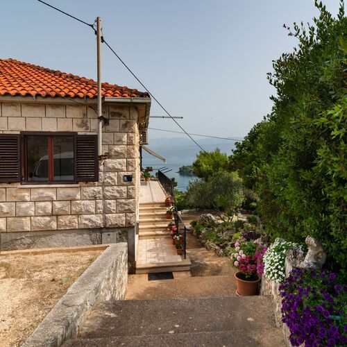 Apartmanok Parkolóhellyel Splitska, Brac - 2867 Splitska  4