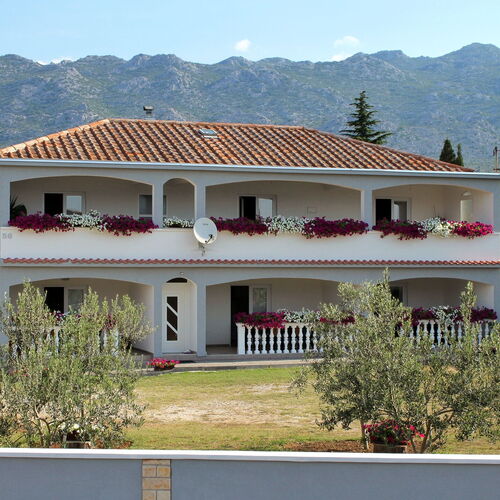 Apartmanok Parkolóhellyel Seline, Paklenica - 6603 Seline  2