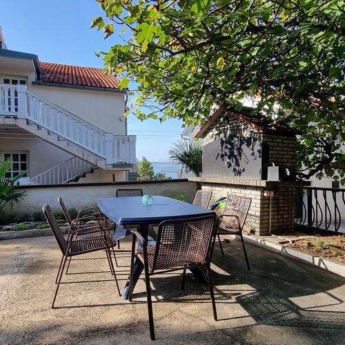 Apartmanok A Tenger Mellett Starigrad, Paklenica - 6621 Starigrad  3