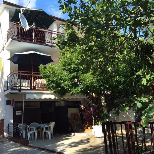 Apartmanok A Tenger Mellett Starigrad, Paklenica - 6621 Starigrad  4