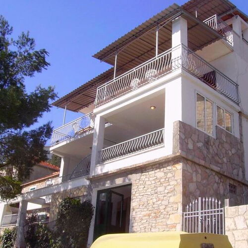 Apartmanok A Tenger Mellett Basina, Hvar - 4599 Basina  4