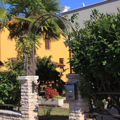 Apartmanok Parkolóhellyel Fazana - 7205 Fažana  3