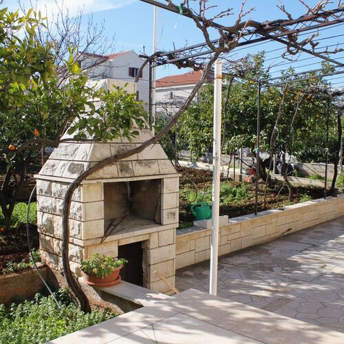Apartmanok A Tenger Mellett Supetar, Brac - 6040 Supetar  4