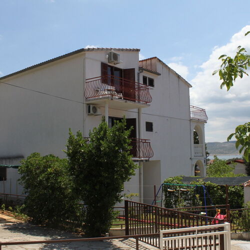 Apartmanok Parkolóhellyel Starigrad, Paklenica - 6431 Starigrad  3