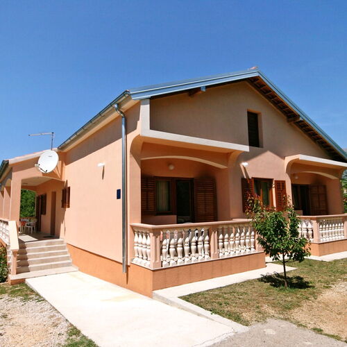 Apartmanok Parkolóhellyel Rovanjska, Paklenica - 6209 Rovanjska  2