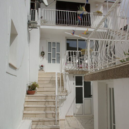 Apartmanok Parkolóhellyel Makarska - 12063  2