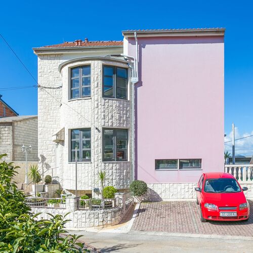 Apartmanok A Tenger Mellett Medencével Okrug Gornji, Ciovo - 11374 Okrug Gornji  3