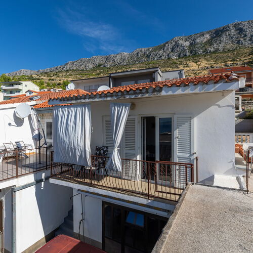 Apartmanok Parkolóhellyel Dugi Rat, Omis - 11483 Dugi Rat  2