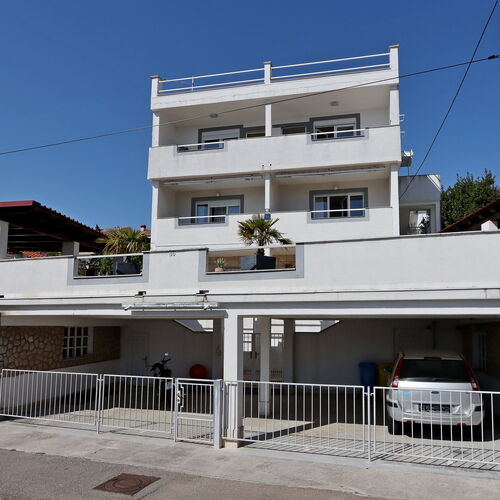 Apartmanok Parkolóhellyel Crikvenica - 12592  2