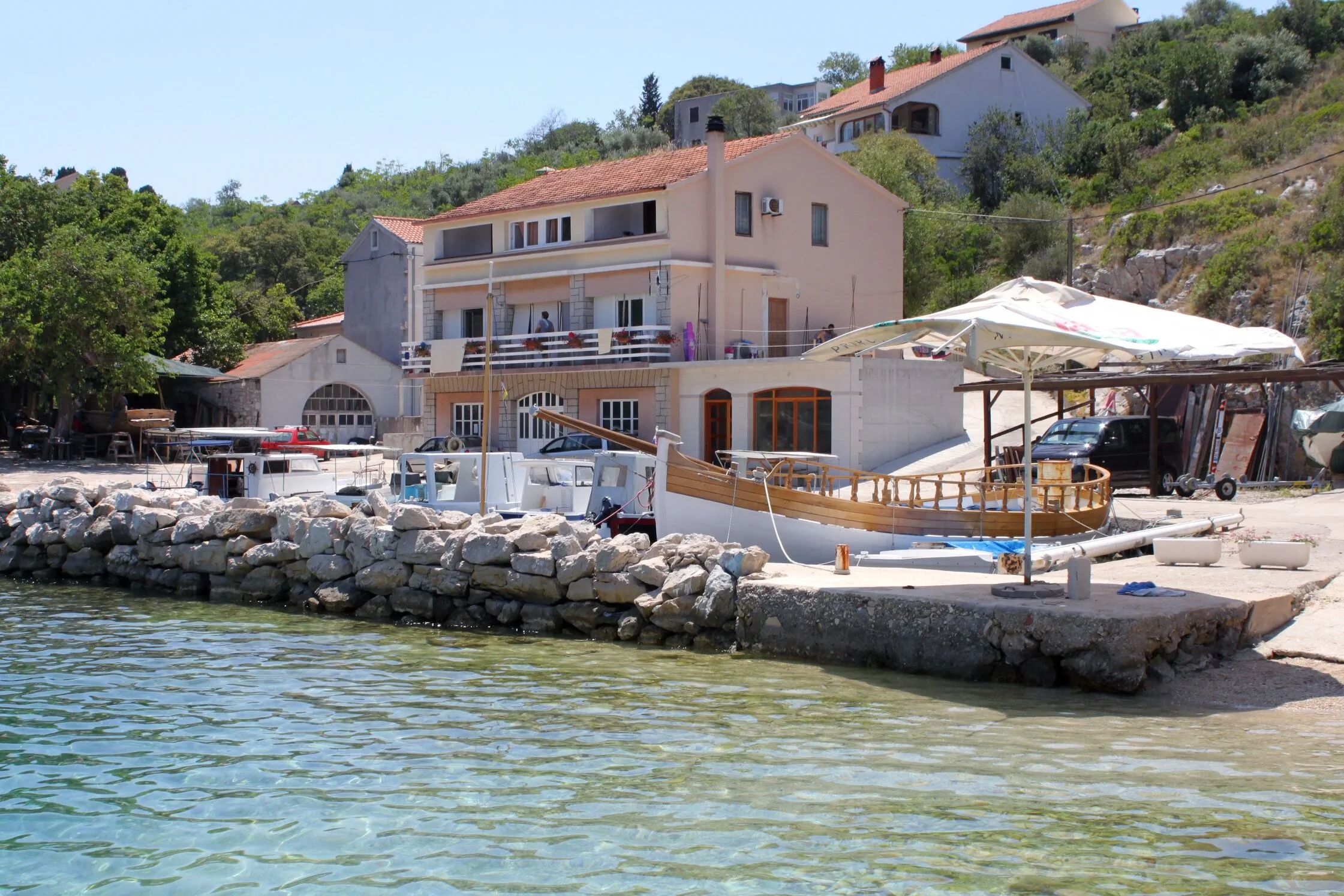 Apartmanok A Tenger Mellett Sali, Dugi Otok - 880 Sali