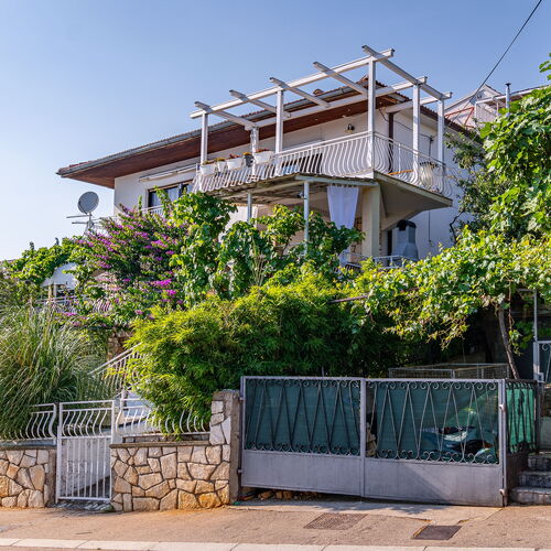 Apartmanok Családok Részére Medencével Novi Vinodolski - 2419  4