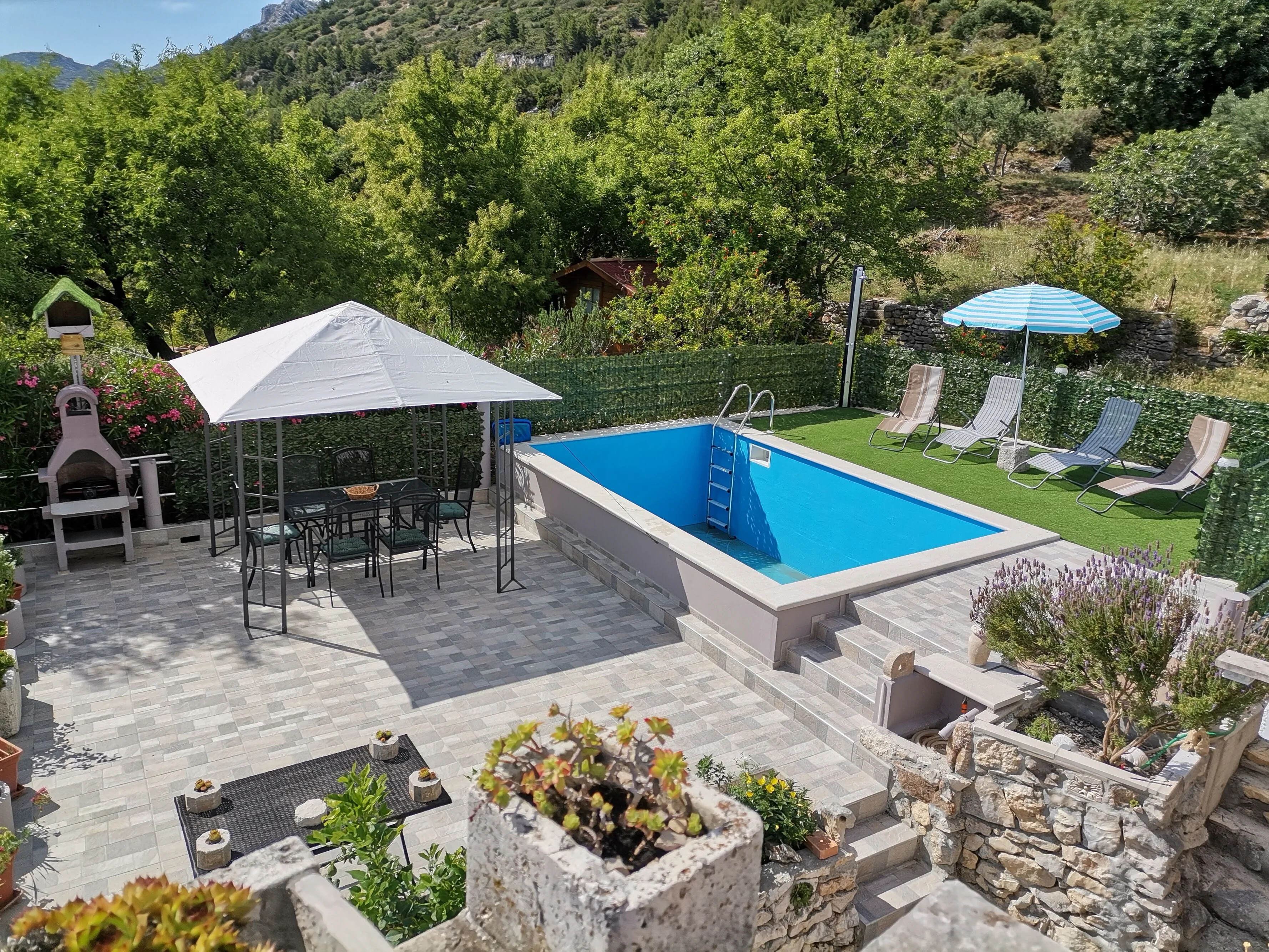 Apartmanok Családok Részére Medencével Kuciste - Perna, Peljesac - 10143 Kučište - Perna