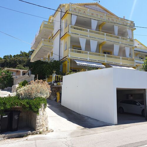 Apartmanok Parkolóhellyel Banjol, Rab - 5041 Banjol
