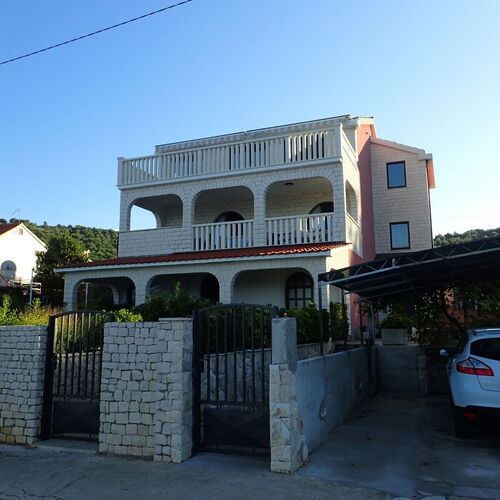 Apartmanok A Tenger Mellett Slatine, Ciovo - 1128 Slatine  4