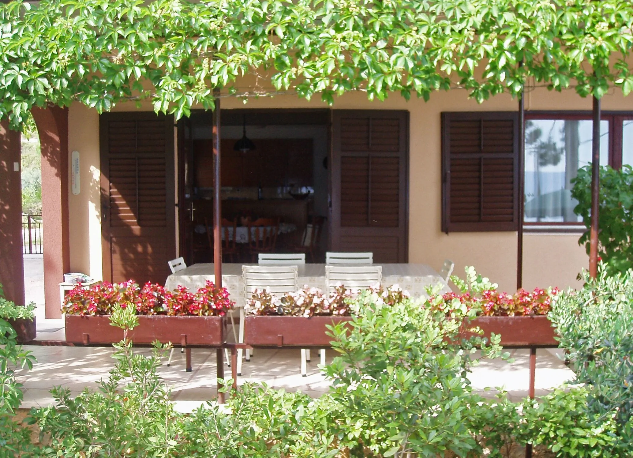 Apartmanok A Tenger Mellett Nemira, Omis - 5884 Nemira