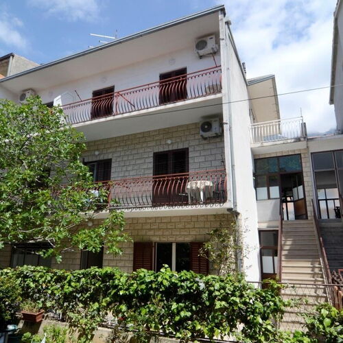 Apartmanok Parkolóhellyel Makarska - 12211  2