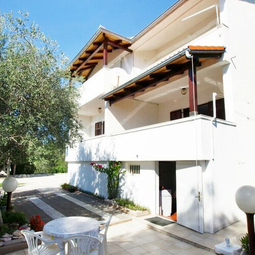 Apartmanok és Szobák Parkolóhellyel Barbat, Rab - 4862 Barbat  2