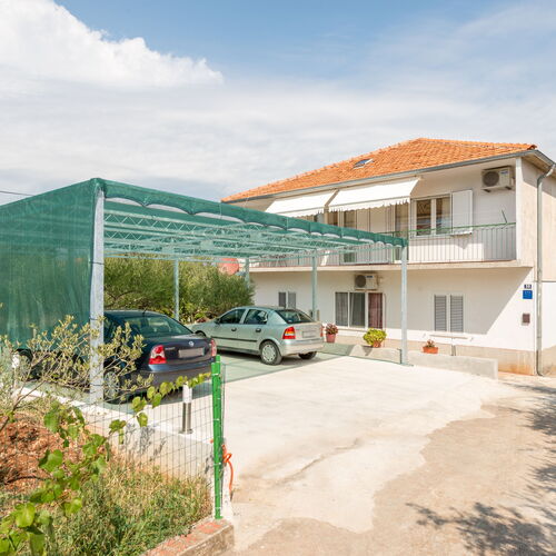 Apartmanok A Tenger Mellett Slatine, Ciovo - 11047 Slatine  2