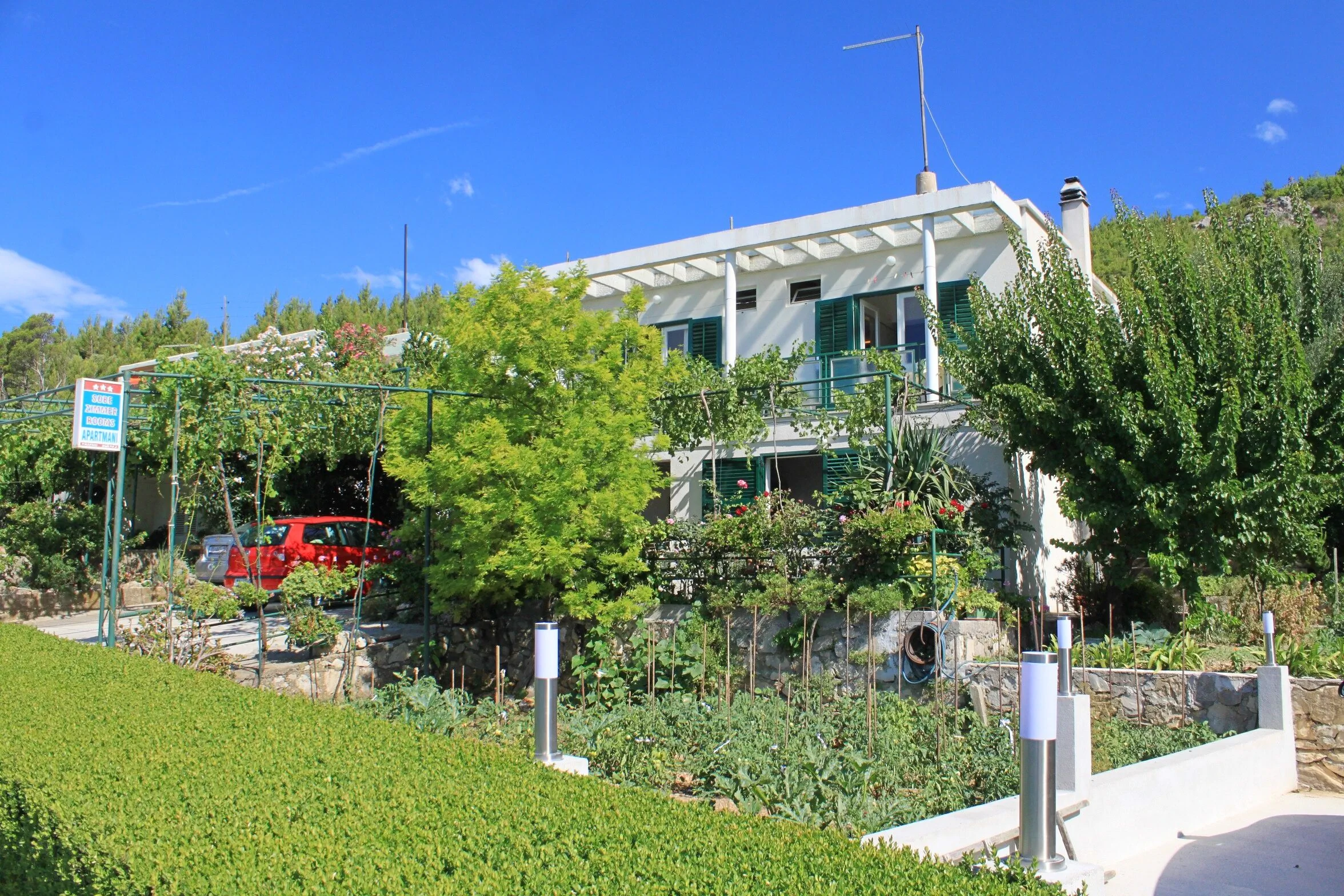 Apartments And Rooms With Parking Space Tučepi, Makarska - 6901 Tučepi