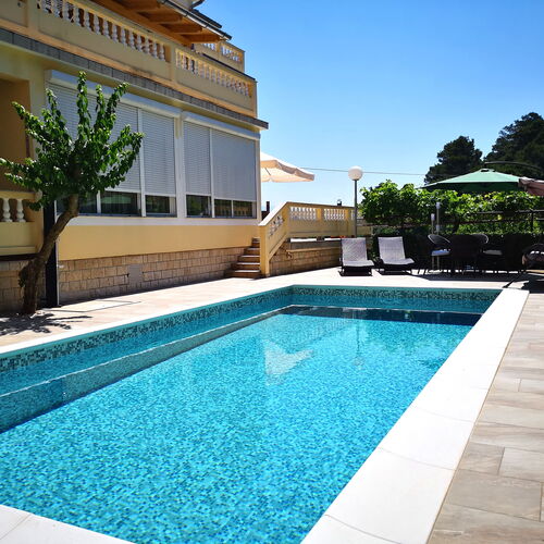 Apartmanok Medencével Banjol, Rab - 11382 Banjol  4