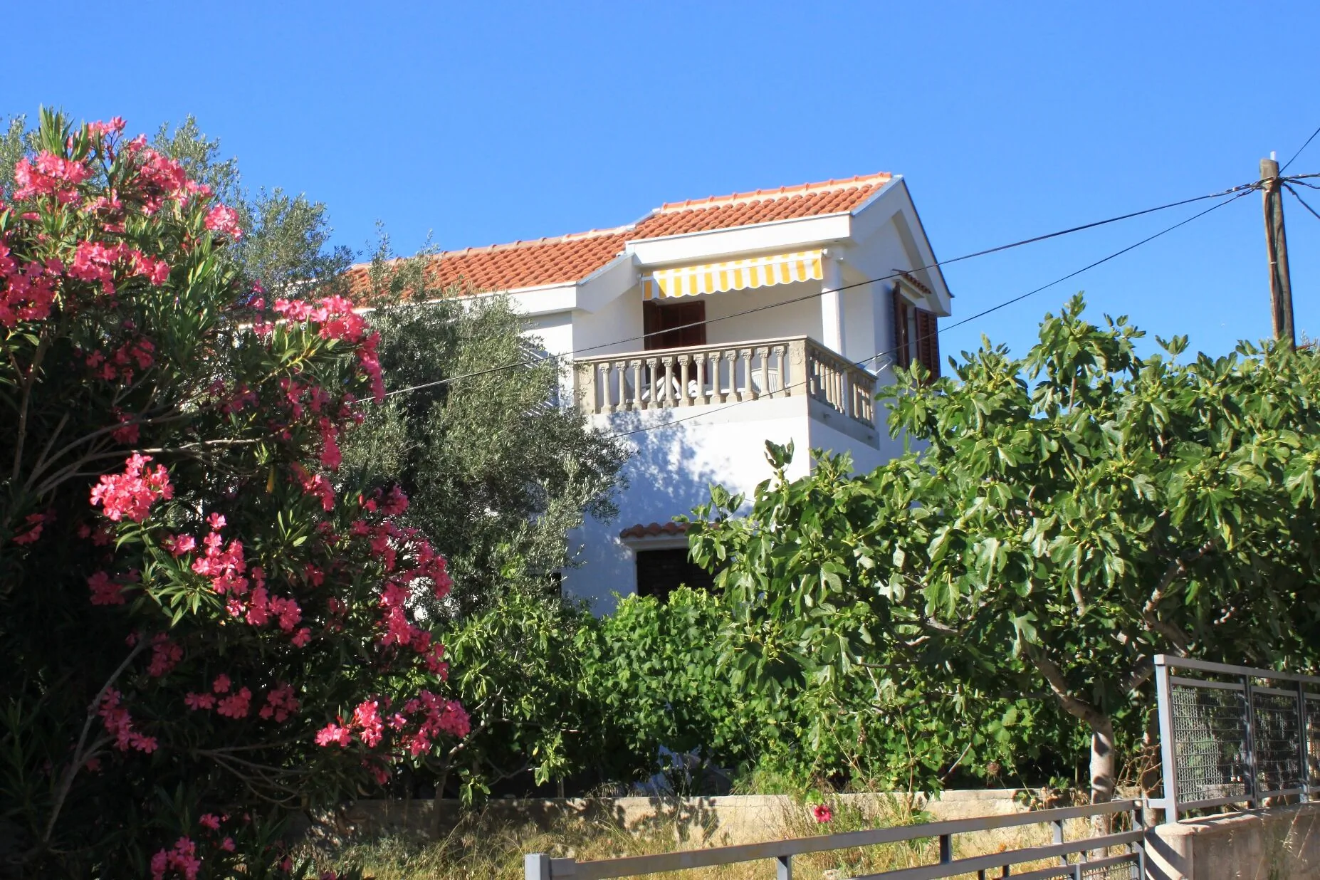 Apartments By The Sea Ždrelac, Pašman - 697 Ždrelac