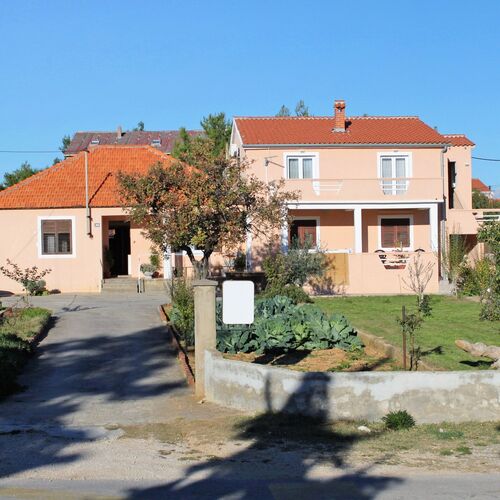 Apartmanok Parkolóhellyel Privlaka Zadar - 5849