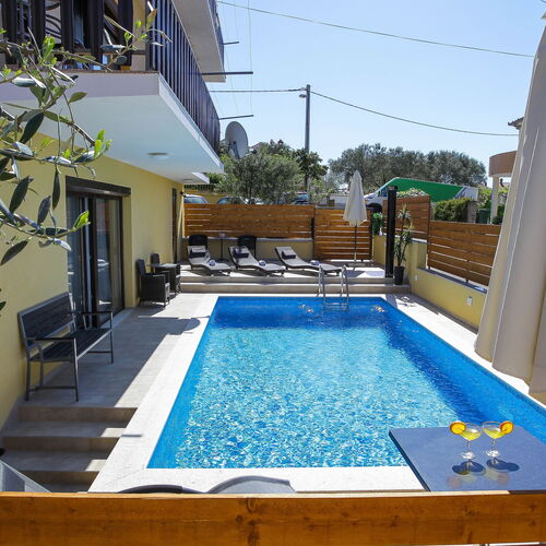 Apartmanok Medencével Zadar - 6128  3