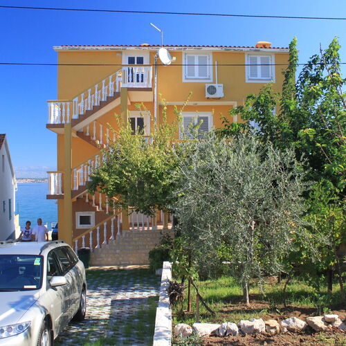 Apartmanok A Tenger Mellett Preko, Ugljan - 8384 Preko  2