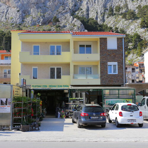 Apartmanok Parkolóhellyel Omis - 10362 Omiš  3