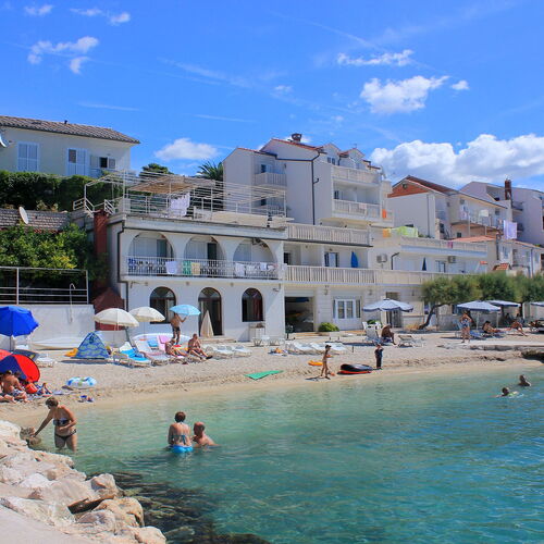 Apartmanok A Tenger Mellett Podstrana, Split - 6113 Podstrana  2