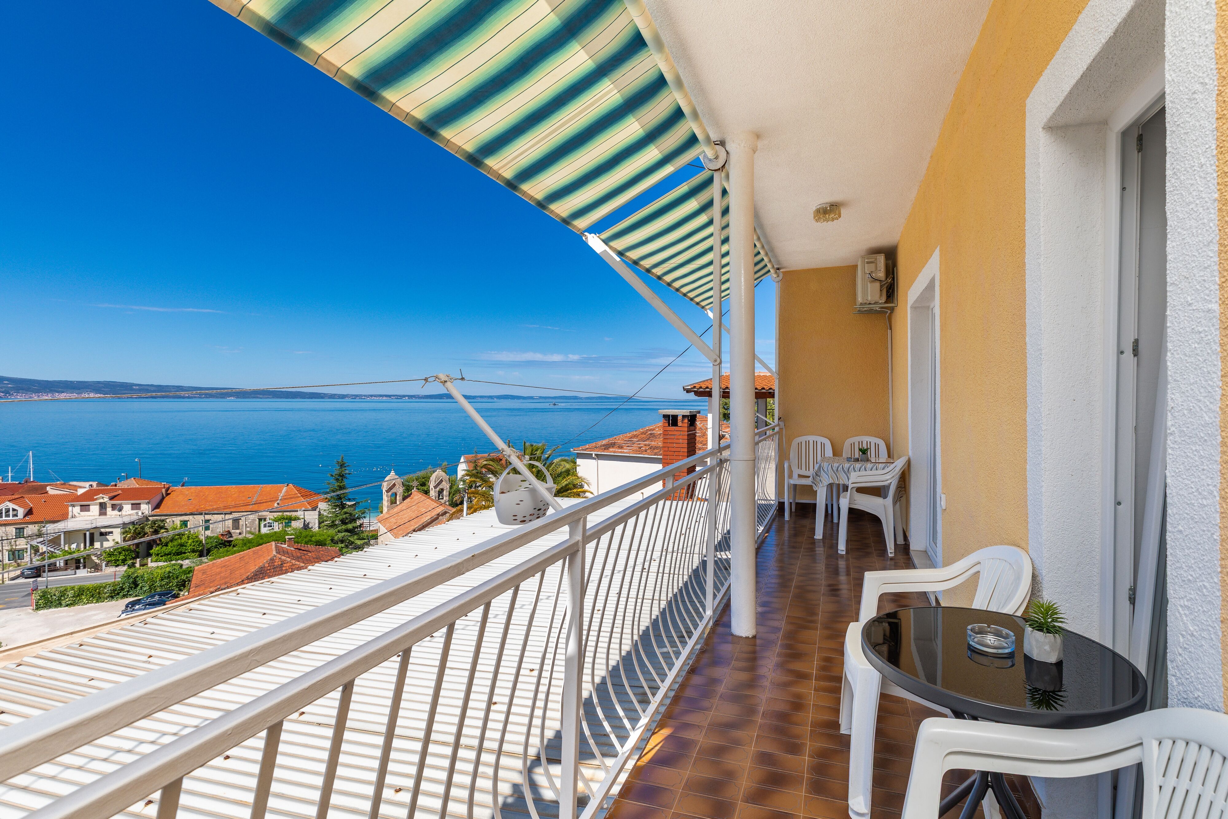 Apartmanok Parkolóhellyel Sumpetar, Omis - 950 Sumpetar