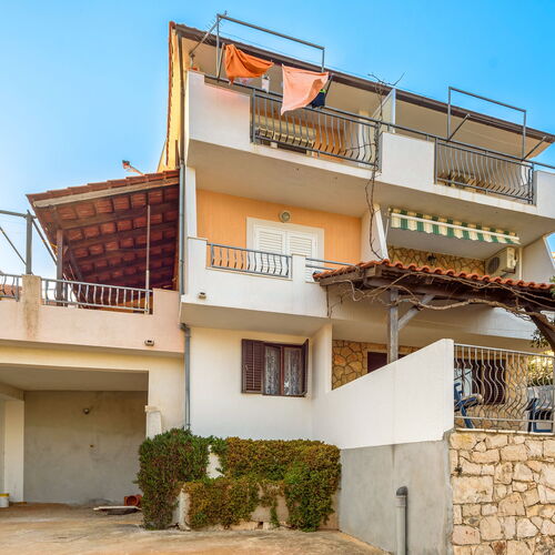 Apartmanok A Tenger Mellett Basina, Hvar - 11817 Basina  3