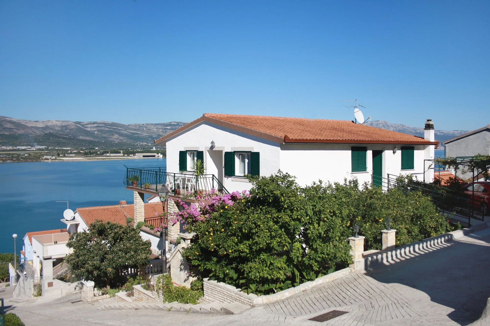 Apartments By The Sea Mastrinka, Čiovo - 2049 Mastrinka